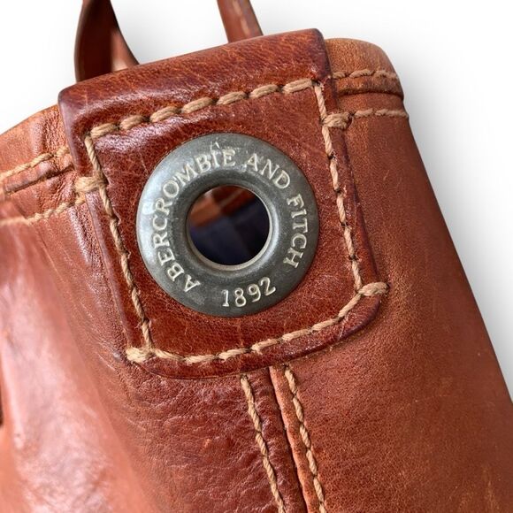 Abercrombie and Fitch Whiskey Leather Tote Bag - Picture 8 of 15
